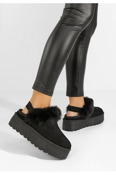 B T Shoes Černé dámské dřeváky Hallie