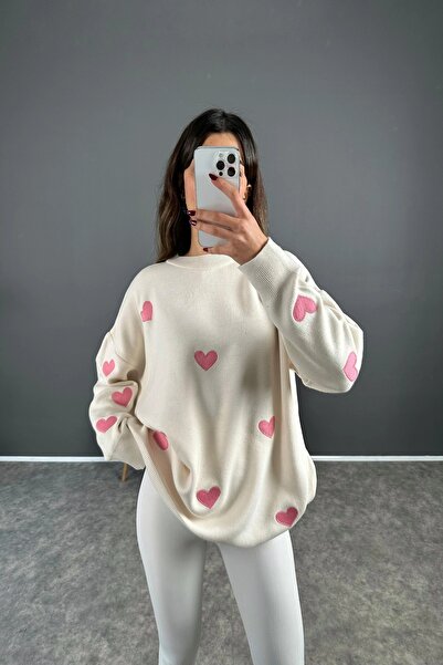 My Blog Cream - Pink Heart Embroidered Sweater