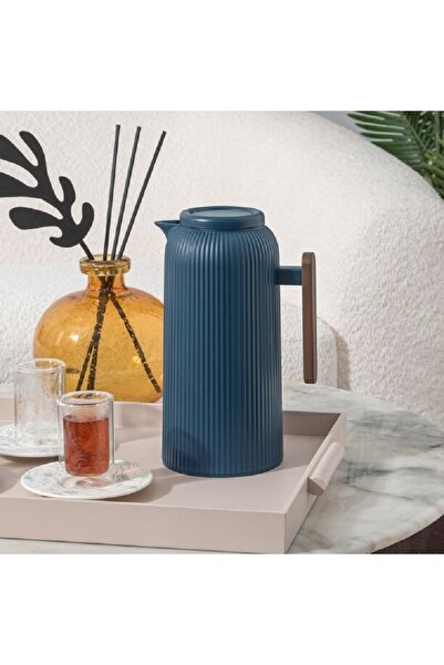 Dallaty Blue plastic vacuum flask 1L