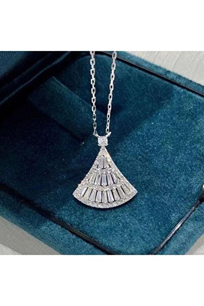 Pursehuit Κολιέ σε ασημένιο χρώμα, σε σχήμα βεντάλιας, με πέτρες ζιργκόν, Sid...