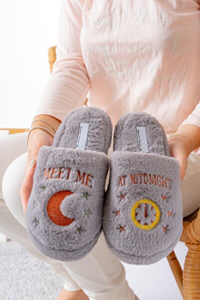 Slipcat Plush Day and Night Women's Indoor Slippers Plush House Slippers Guest Slippers Bundle Slippers