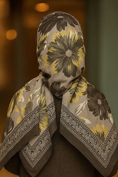 ELZE MODA Premium Quality Flower Patterned Black&Gray Patterned Shawl