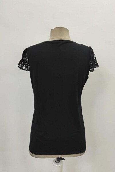 Mossta Μπλούζα με κουμπιά από βισκόζη με λαιμόκοψη σε σχήμα V - Μαύρο