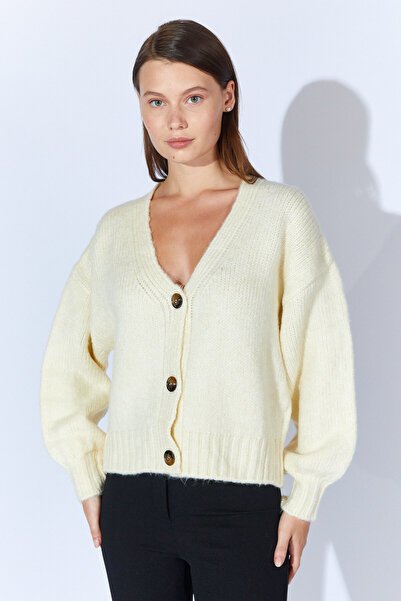 EDITION WOMAN كارديجان نسائي أساسي من التريكو بياقة على شكل حرف V - EK100535333