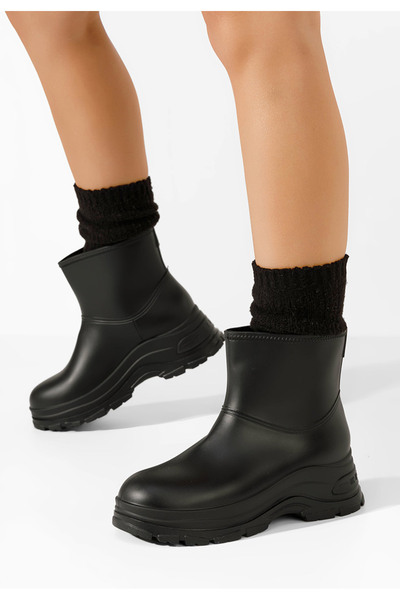 B T Shoes Elenita black rubber boots