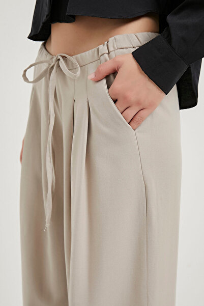 Arma Life Women's Pleated Elastic Waist Loose Stone Baggy Pants