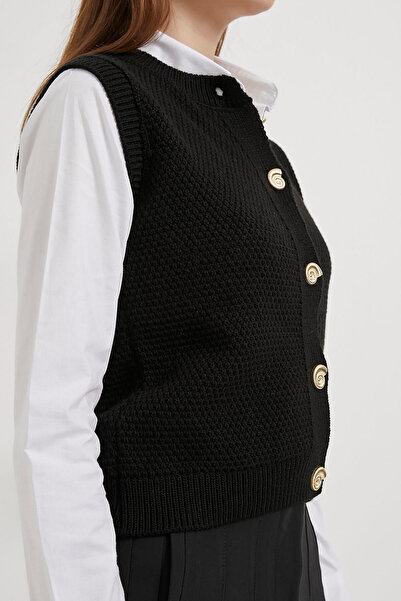 Arma Life Women's Gold Buttoned Basic Black Short Knit Vest