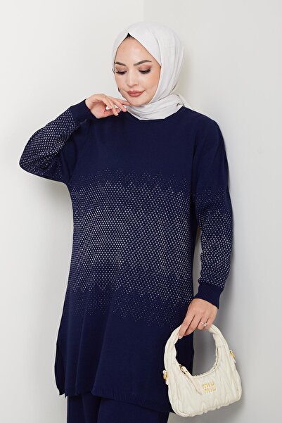 nacar çarşı Kadın Simli Desenli Triko Tesettür Kazak – Şık Günlük Model