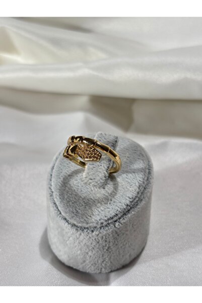 Uzak Işıklar خاتم من الفولاذ الذهبي مرصع بحجر الزركون على شكل ثعبان