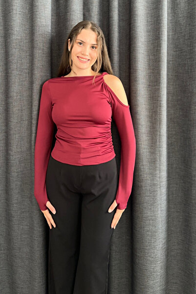 Sorridi Omuz Burgu Detay Pencereli Drapeli Dalgıç Bluz