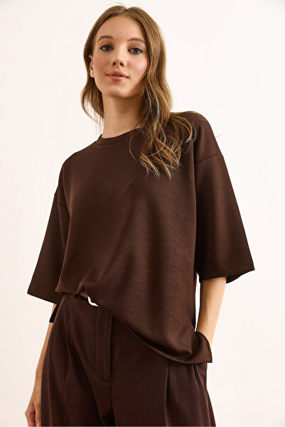 Olalook Γυναικείο μπλουζάκι Bitter Brown Modal Crew Neck με απαλή υφή και ντραπέ εφαρμογή TSH-19000935