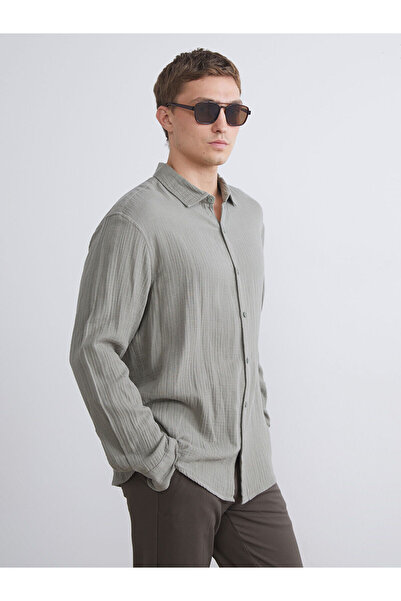 LC Waikiki Зелена мъжка риза с дълъг ръкав и свободна кройка