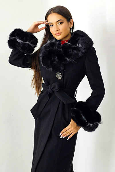 FashionForYou Palton elegant Anastasia, cu brosa, mansete si guler din blana ...