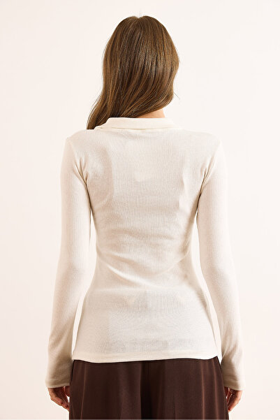 Olalook Women's Ecru Polo Neck Zippered Long Sleeve Stretchy Blouse Blz-19003103