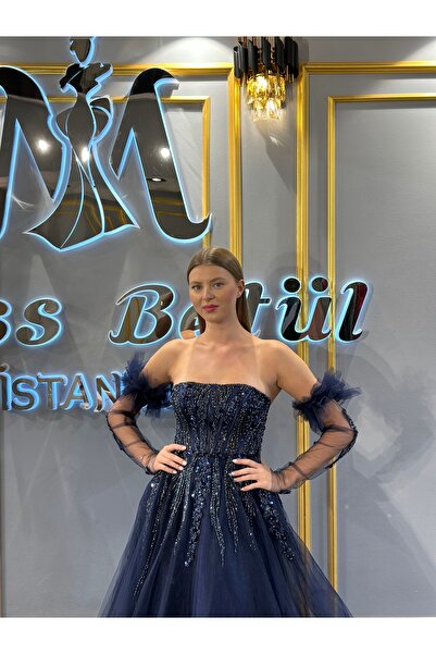 MissBetül Straplez Takma Kol Göğüs Şerit Detaylı Abiye Nişan Elbisesi