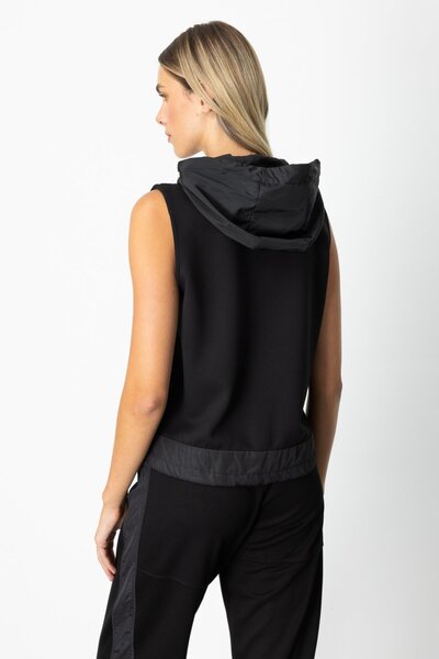 On Fashion On Kelebek Emblem Hooded Vest-66913