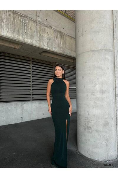 Modafeminen Esnek Flowers Kumaş Yaka Gül Detaylı Yırtmaçlı Abiye Elbise Zümrü...