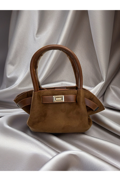 VELLA BAG حقيبة يد وكتف نسائية بلون القهوة من موديل بيري