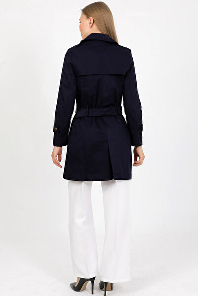 MissThetis Kruvaze Ceket Yaka Uzun Kol Düğmeli Şık ve Cool Cepli Astarsız Kemerli Rahat Kısa Gabardin Trençkot