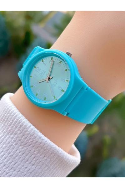 Q&Q 10 Atm Waterproof Children's Watch with Silicone Strap, 2 Years Machine Warranty