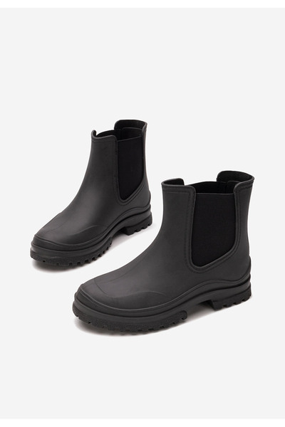 B T Shoes Černé dámské kotníkové holínky Idecsa