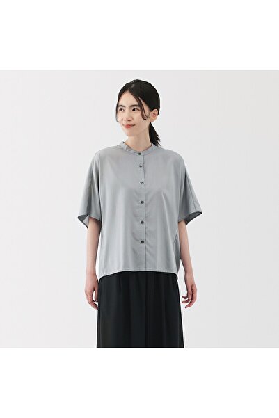 Muji بلوزة من الليوسيل الممزوج بأكمام نصفية