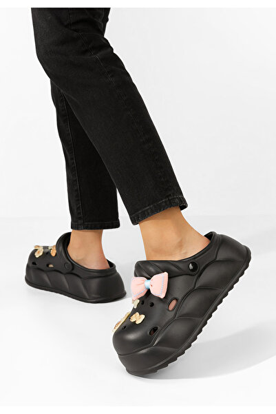 B T Shoes Carmelia black platform slippers