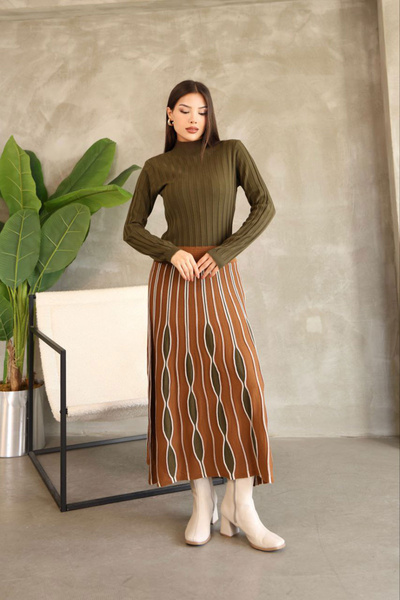 bacc Γυναικείο χακί ψηλός λαιμός γιακά και ολόσωμο πλεκτό σχέδιο, σε χακί απόχρωση BCES-252020