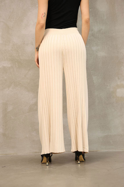 bacc Woman's ecru pleated knitwear pants bces-252035