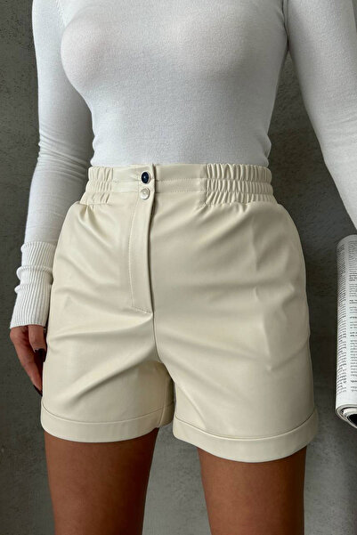 bacc Women's ecru elastic waist faux leather shorts bchn-25261007