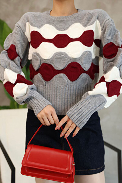 bacc Women's Gray Crew Neck Embossed Patterned Knitwear Sweater Bces-252034