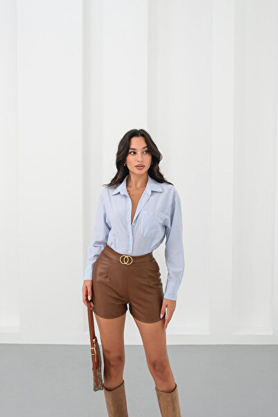 bacc Γυναικείο καφέ σορτς με αγκράφα από τεχνητό δέρμα BCHN-2526444