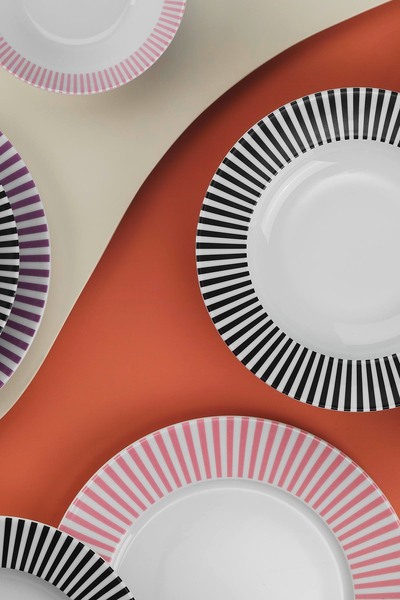 Kütahya Porselen Kutahya Porselen Leonberg 18 Piece Dinner Set – Modern Striped Design