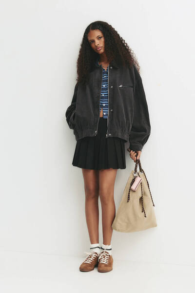 Pull & Bear Pleated mini skirt
