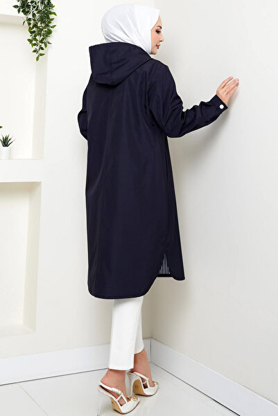 Ottawe Relaxed Fit Rahat Kapüşonlu İçi Çizgi Detay A-Line Çıtçıtlı Uzun Kol Midi Boy Casual Trençkot
