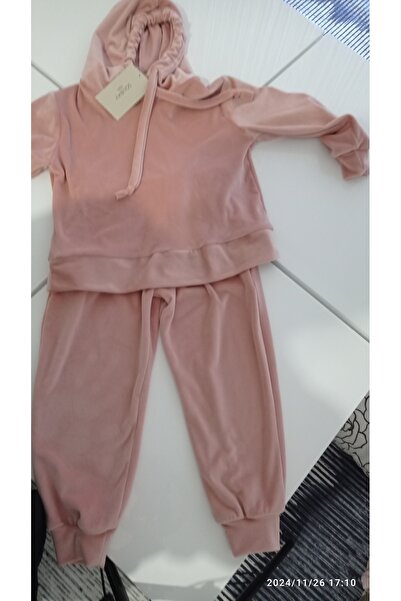 Azra KAPŞONLU KADİFE EŞOFMAN TAKIMI