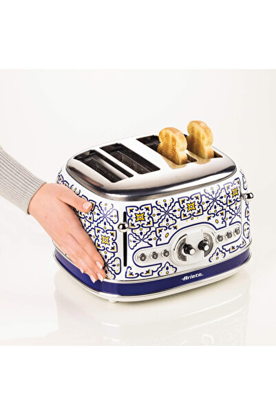 ARIETE Bread toaster Capri 0156/0C, 1600W, 4 slices, 3 functions, 6 levels, Crumb tray, White/Blue