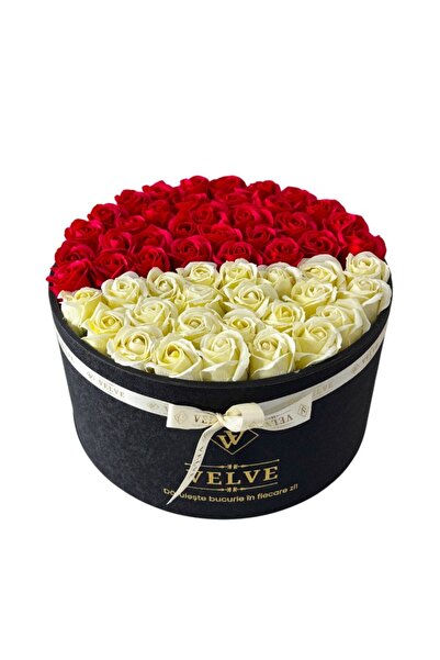 velve Aranjament floral Country, in cutie rotunda cu 55 trandafiri din sapun,...