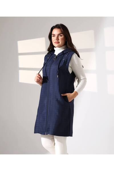 QUAWEAR Lace-Up Hooded Zipper Closure Side Pockets Unlined Seasonal Vest
