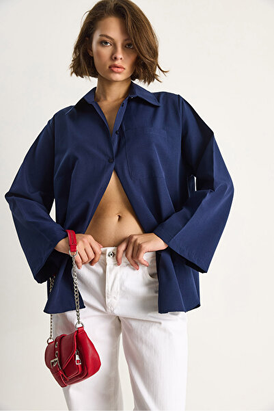 Bianco Lucci Kadın Geniş Kollu Tek Cep Detaylı Oversize Basic Poplin Gömlek 2144 60284103