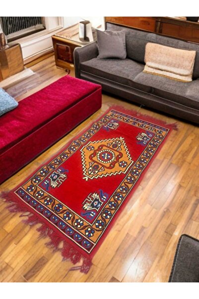 DERAS TEAM TRADITIONAL RUG First Quality