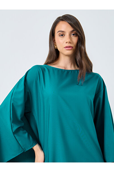 Take Two By Styli Solid Batwing Sleeve Maxi Kaftan