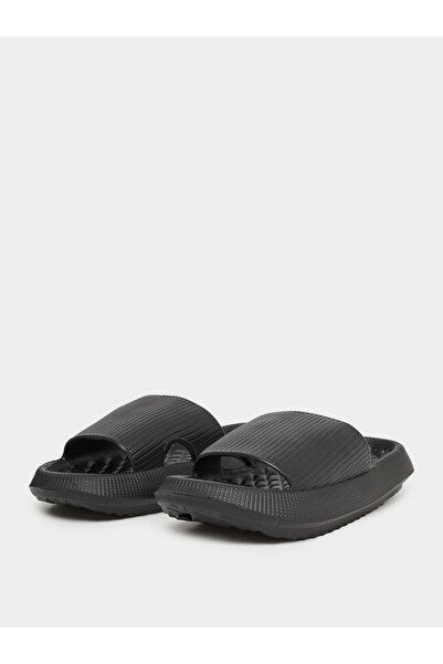 Take Two By Styli Solid Texture Anti-Slip Bathroom Slippers