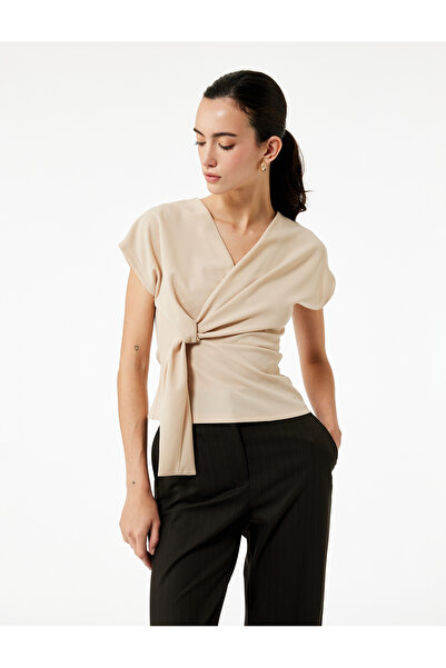 Koton Crepe Fabric Double Breasted Knot Detailed Sleeveless Blouse