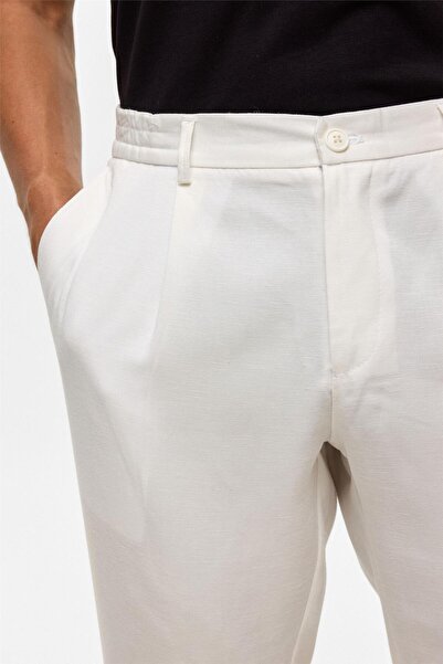 SÜVARİ Beyaz Slim Armürlü Jogger Pantolon
