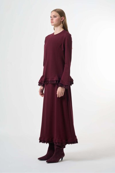 Generic Brand 38004 Guipure Detailed Skirt Set