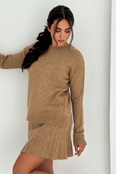 Ded COLLECTION Women's Round Neck Soft Textured Long Sleeve Knitwear Sweater Skirt Set