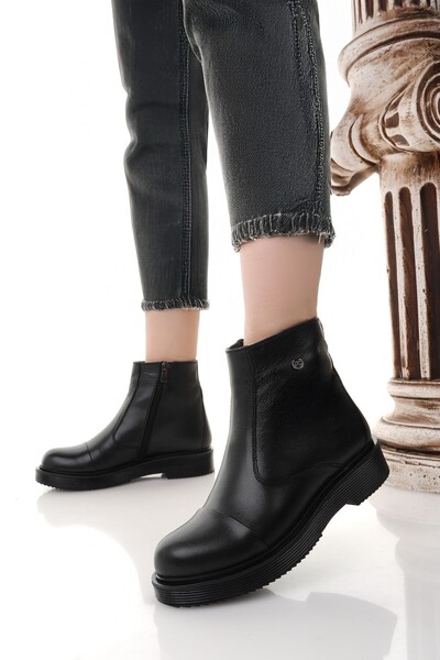 Diego Carlotti Valódi bőrből készült női alkalmi csizma DC2644