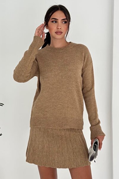 Ded COLLECTION Women's Round Neck Soft Textured Long Sleeve Knitwear Sweater Skirt Set