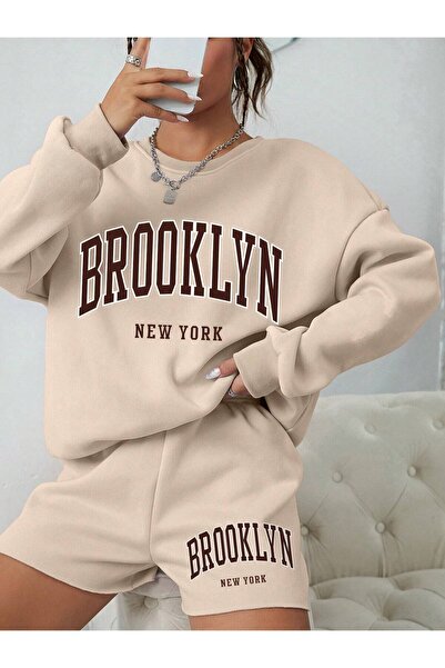 NoVibe طقم شورت نسائي من النوع البيج بطبعة بروكلين بني مكون من 3 خيوط